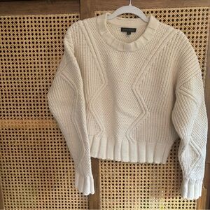 Tavati Geometric Cropped Sweater